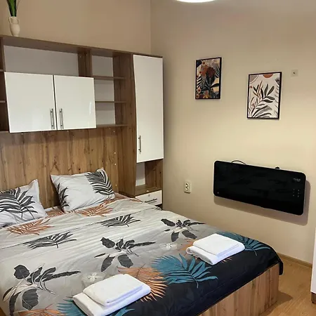 студио стоянови Tsarevo